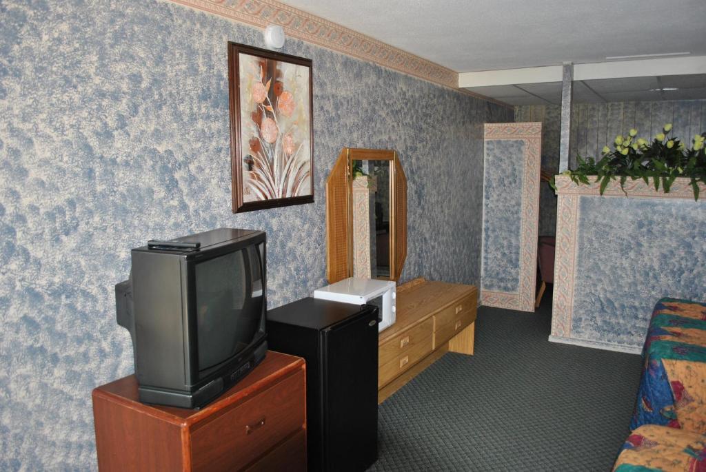 Travel Inn Motel Michigan Stadt Zimmer foto